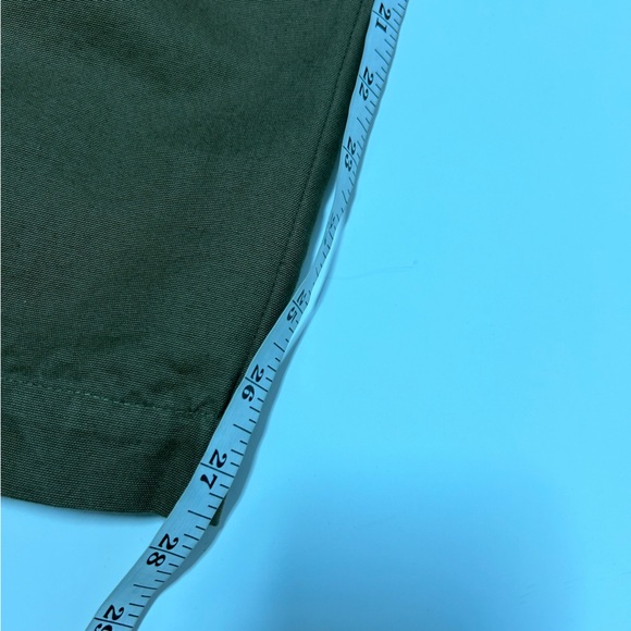 ISABEL MARANT
HIGH-WAISTED MOM PANTS WITH SNAP BUTTONS (size 4) - Picture 11 of 12